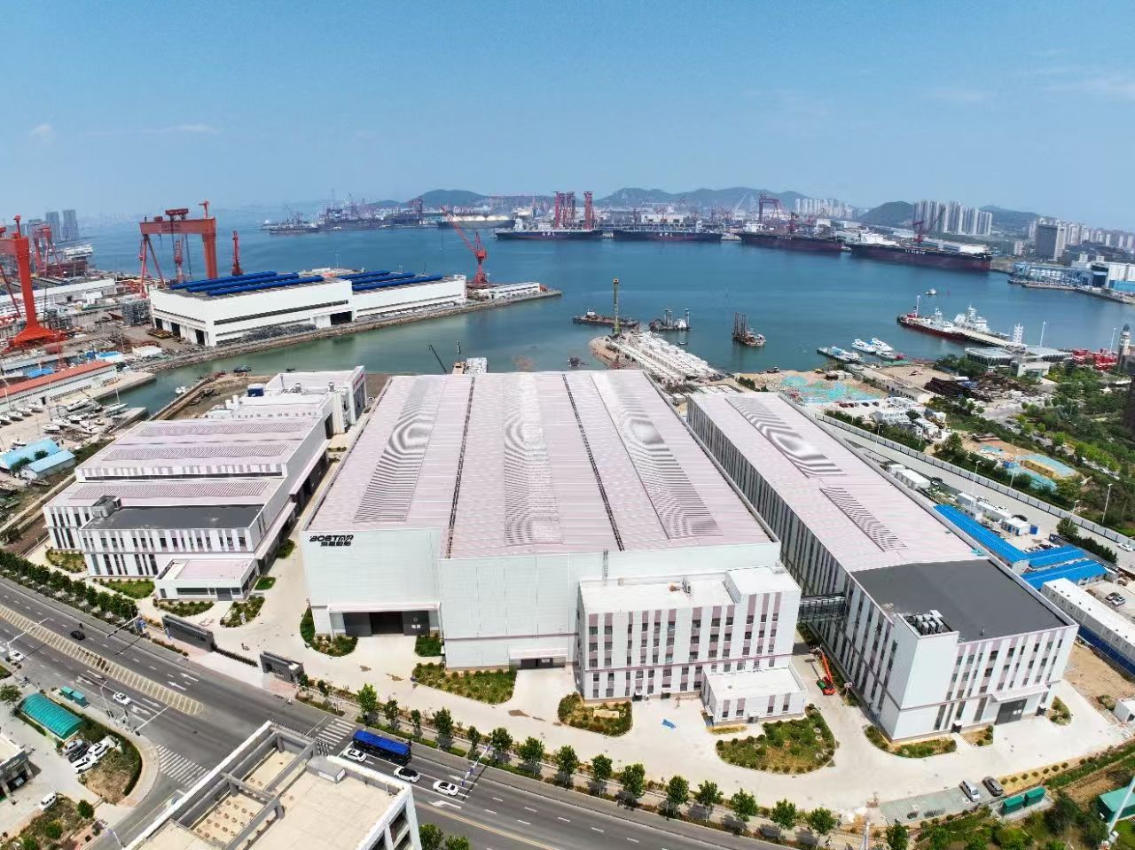Kualiti Anugerah Emas Pembuatan Pintar Eihe - Tahniah hangat kepada syarikat kami untuk memenangi Anugerah Projek Kualiti Emas Persatuan Industri Struktur Keluli Shandong untuk dua projek.